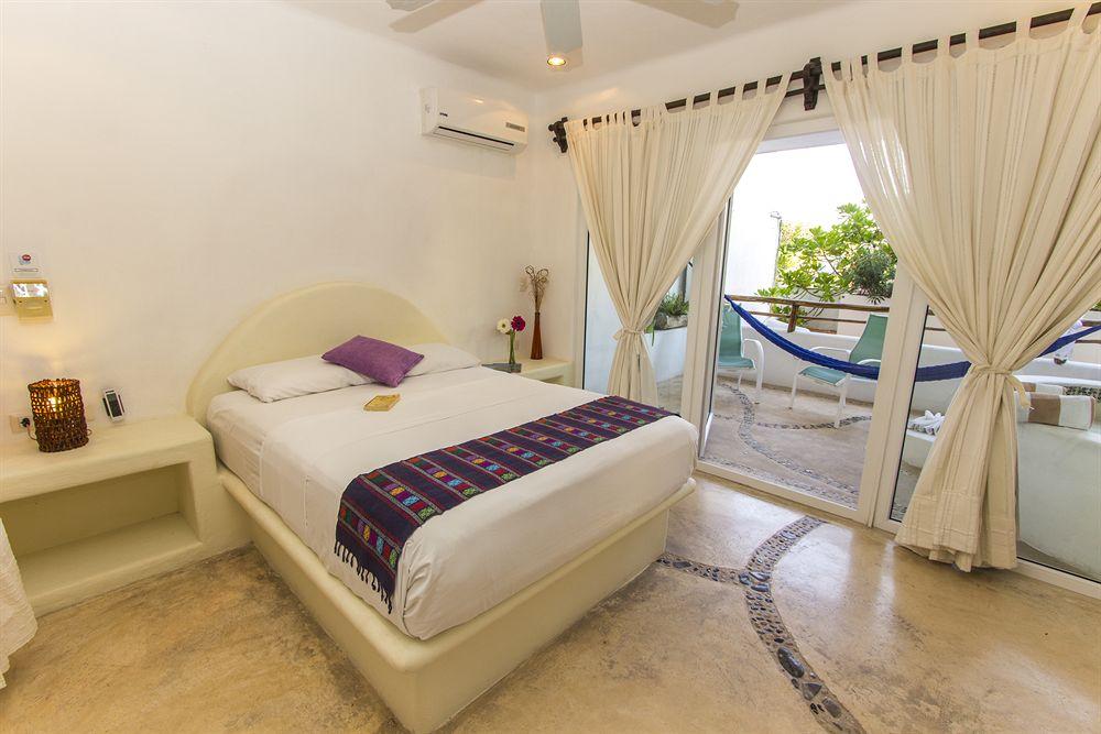 The Blue Pearl Suites Playa del Carmen Esterno foto
