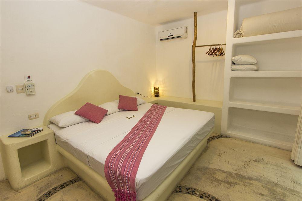 The Blue Pearl Suites Playa del Carmen Esterno foto
