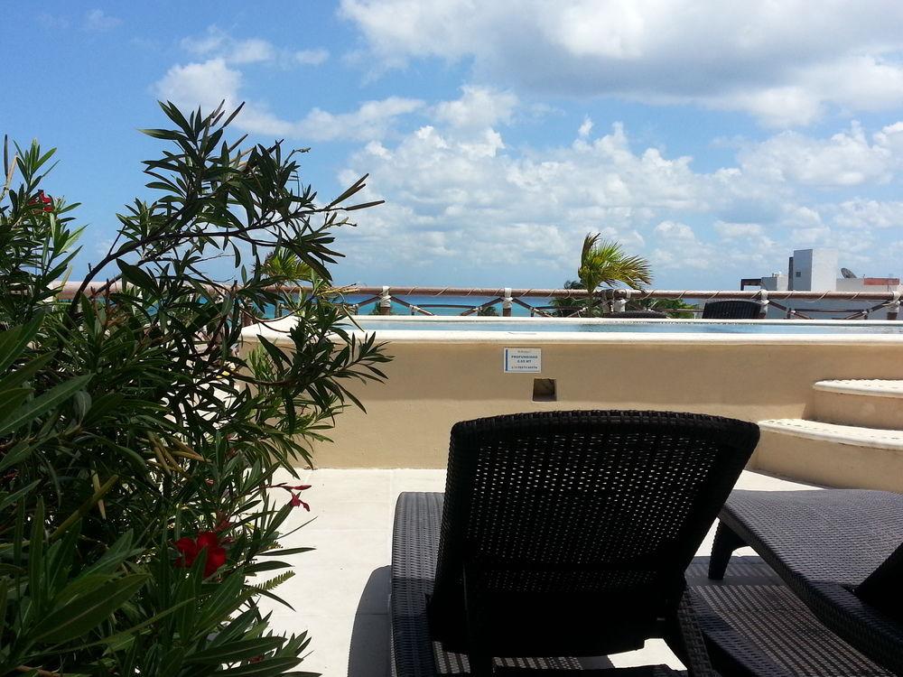 The Blue Pearl Suites Playa del Carmen Esterno foto